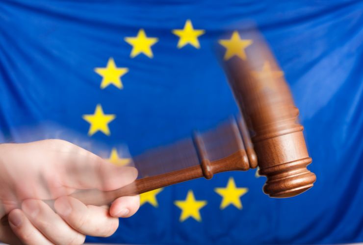La legge europea DSA - vantaggi e preoccupazioni