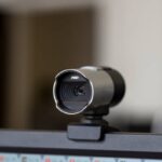 Come scoprire se la webcam ti spia