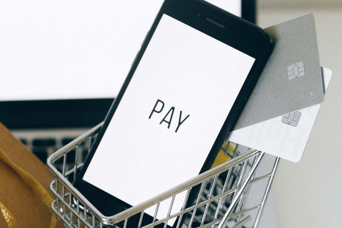 pagamenti online con gateway su sito di e-commerce, guida alla scelta