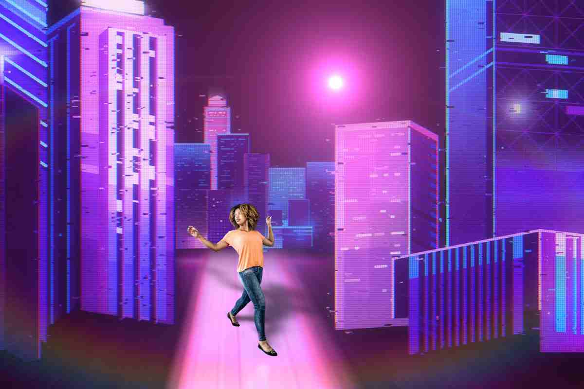 ragazza si aggira in un ambiente virtuale nel Metaverso
