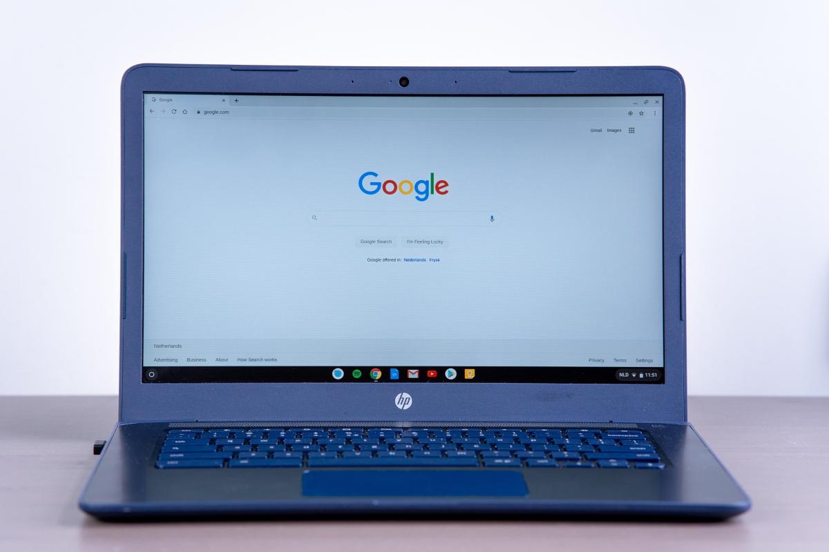 Logo di Google su laptop