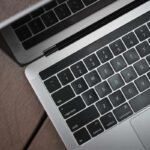 Tastiera QWERTY su laptop